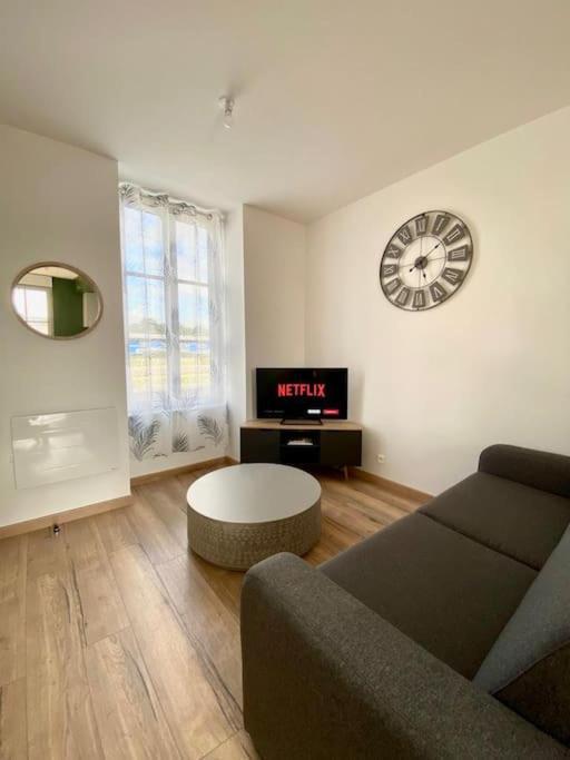 Loft Jardin Et Spa Bressuire Buitenkant foto