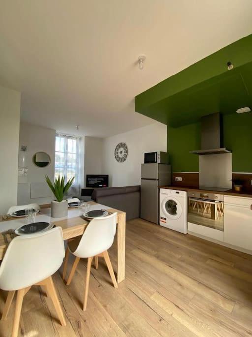 Loft Jardin Et Spa Bressuire Buitenkant foto