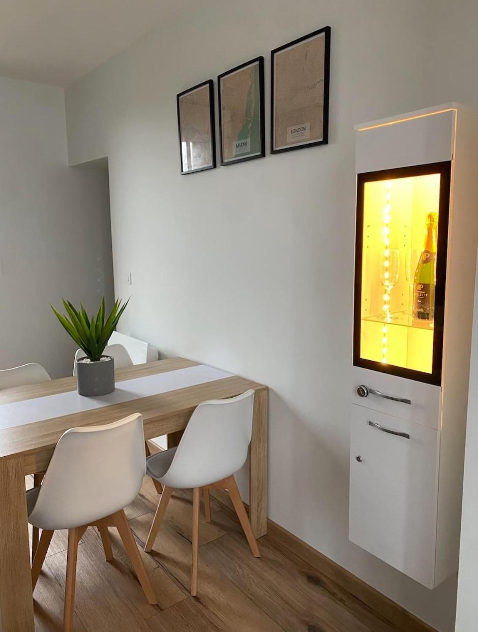 Loft Jardin Et Spa Bressuire Buitenkant foto